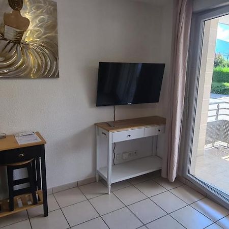 Studio Cosy Avec Parking Ferme. アルベールヴィル エクステリア 写真